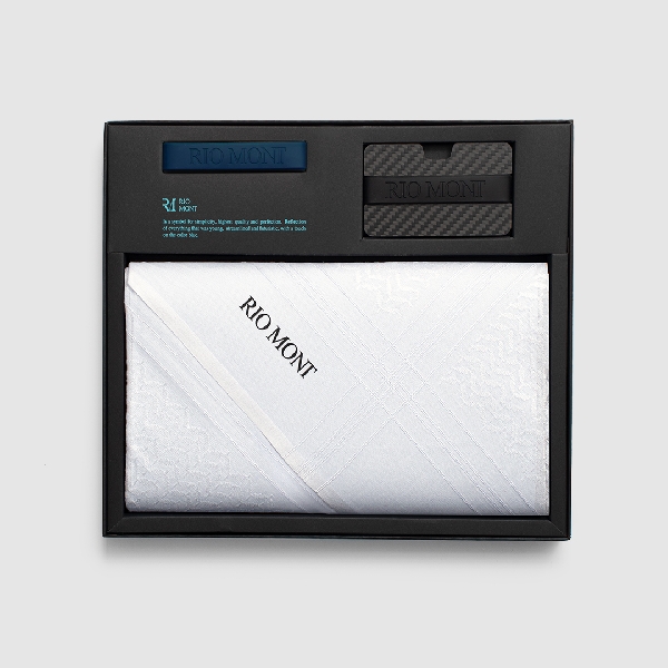شماغ ريو مون كلاسك أبيض مع محفظة كاربون فايبر بحزام أسود/ أزرق